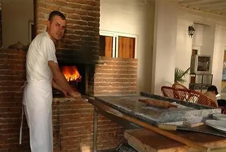 Polat Riva 3*