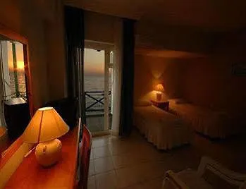 ホテル Polat Riva